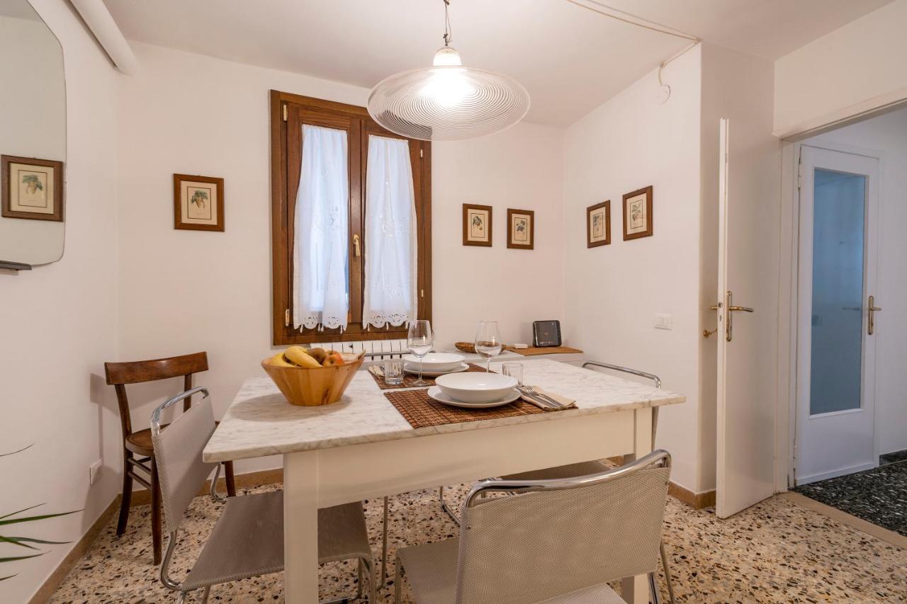 Appartamento Ai Miracoli Venecia Exterior foto