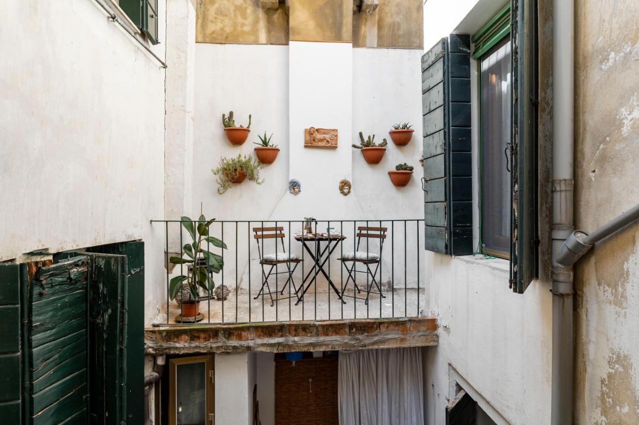 Appartamento Ai Miracoli Venecia Exterior foto